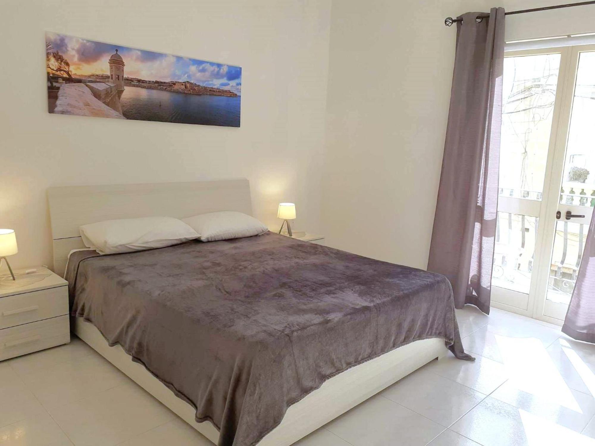 Nr41 Holiday Apartment - Close To Village Centre, Promenade, Shops & Restaurants Марсашлокк Екстер'єр фото